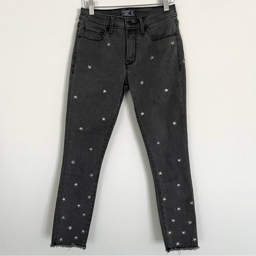 Sale! Closet Clean Out! Abercrombie Star Mid-Rise Skinny Black Ankle Jeans